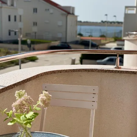 Roky Apartmán